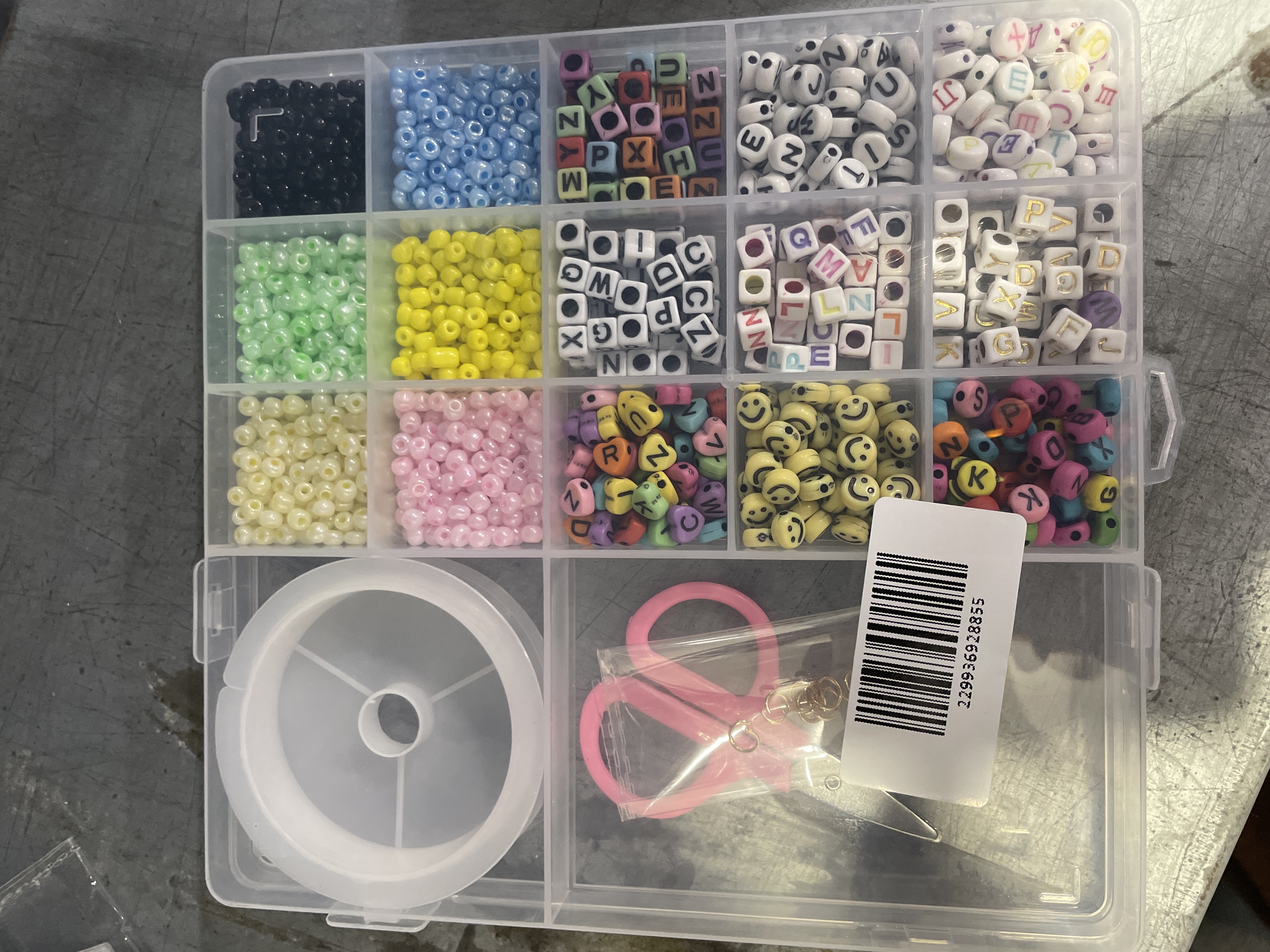 PLASTIC BEAD SET FOR KIDS