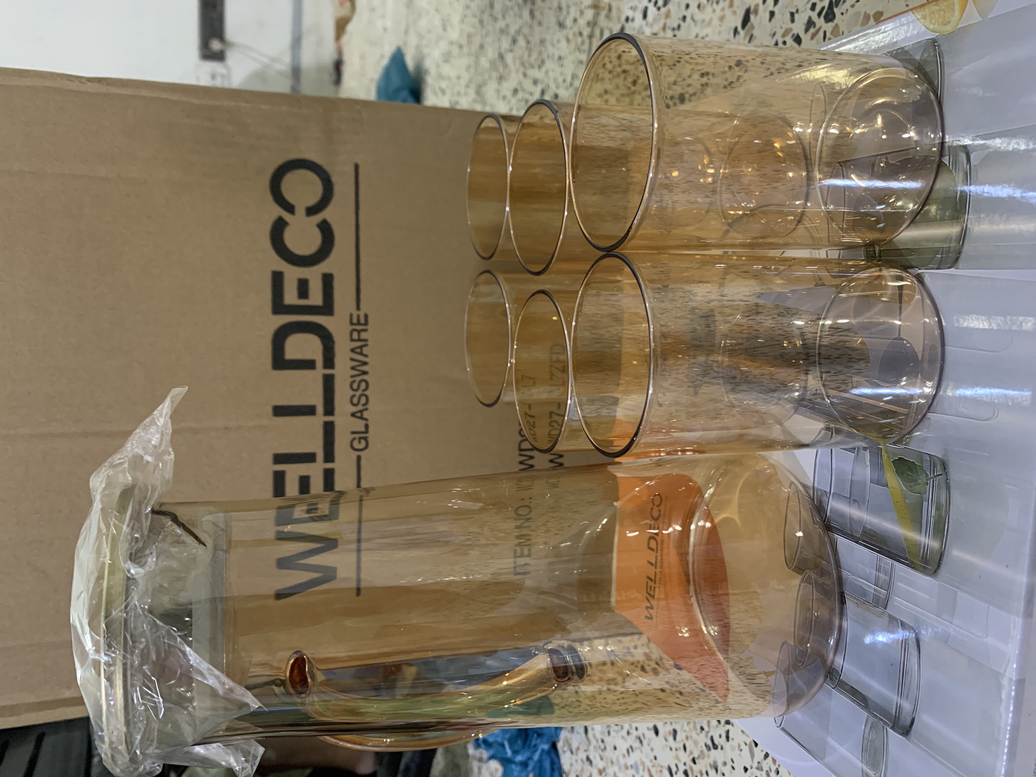 7 pcs water set glass golden