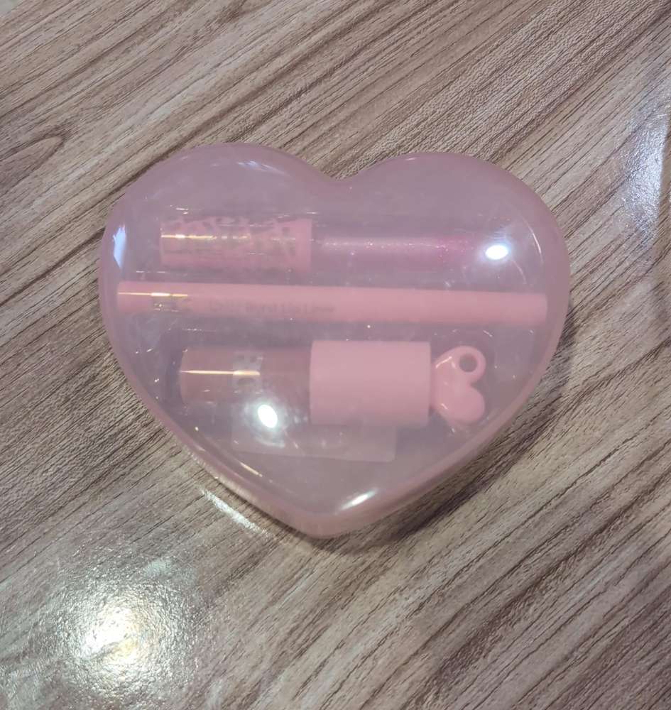 ROMCOM HEART CHARM LOVE GLOW3-PIECE LIP SET
