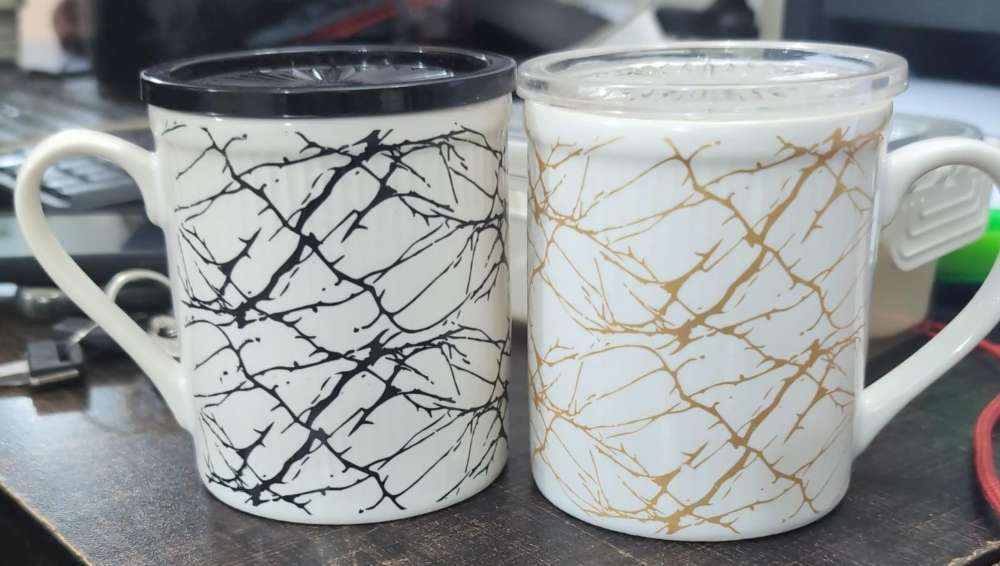 1 PCS MUG WITH LID